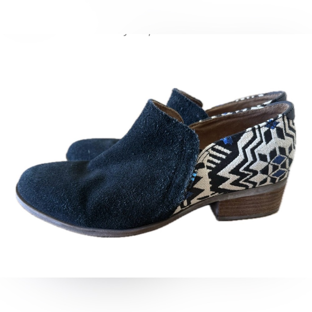 Tom’s Black Suede Ankle Bootie Aztec - Picture 2 of 12